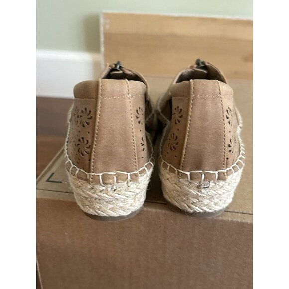 Easy Street Women's Tan Rope Wedge Closed Toe Zip Shoes Zenon 5.5 M NEW - Picture 8 of 11